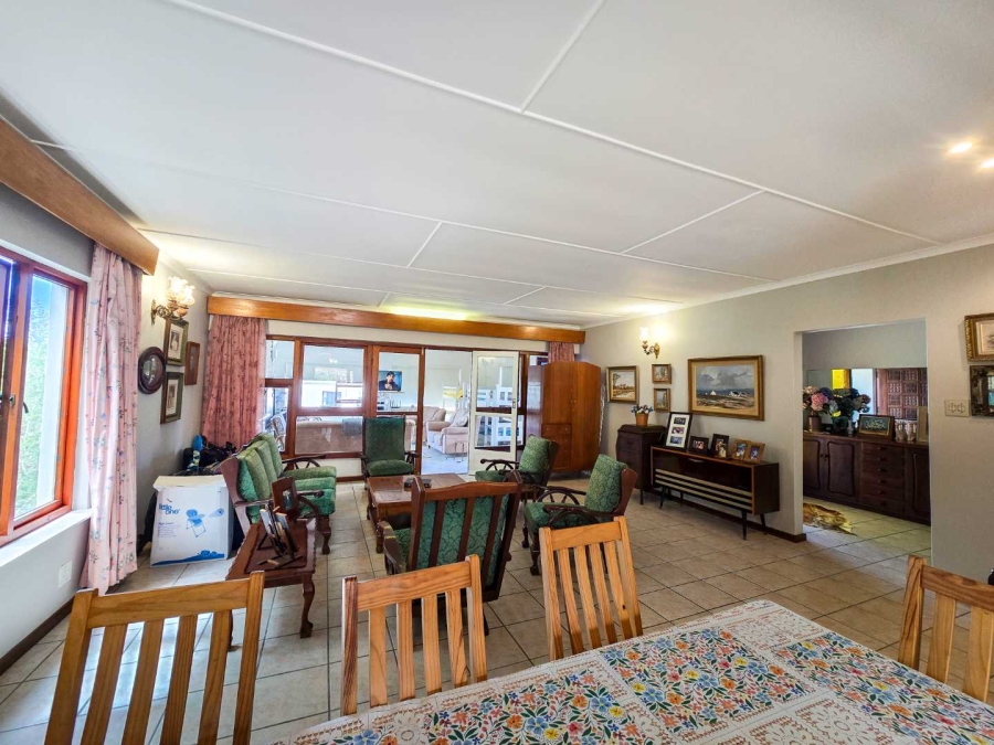 3 Bedroom Property for Sale in Stilbaai Wes Western Cape